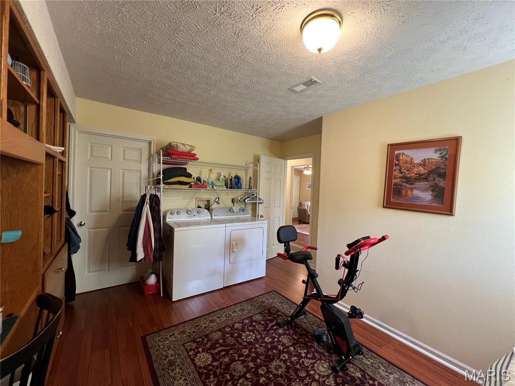 10560 County Road 8090