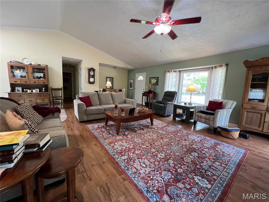 10560 County Road 8090