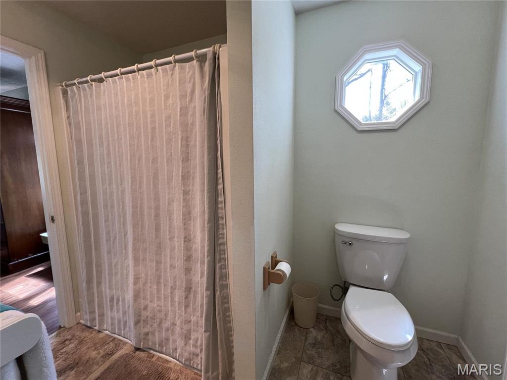 10560 County Road 8090