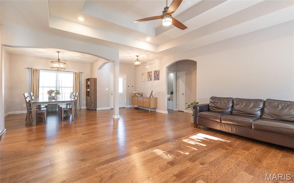 1347 Thomas Drive