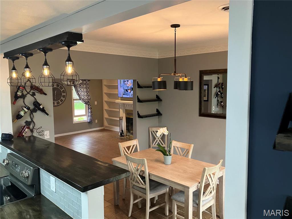 303 Greenbriar