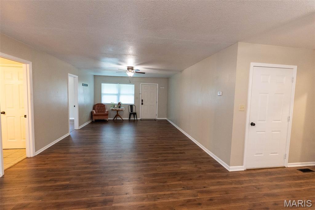 1134-1136 Amanda St