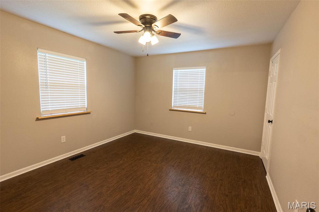 1134-1136 Amanda St