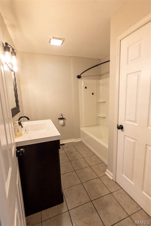 1134-1136 Amanda St