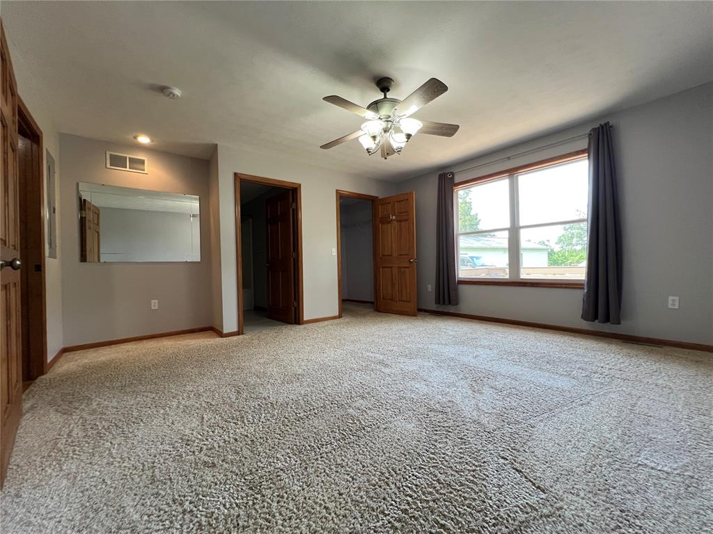 15296 County Road 1050