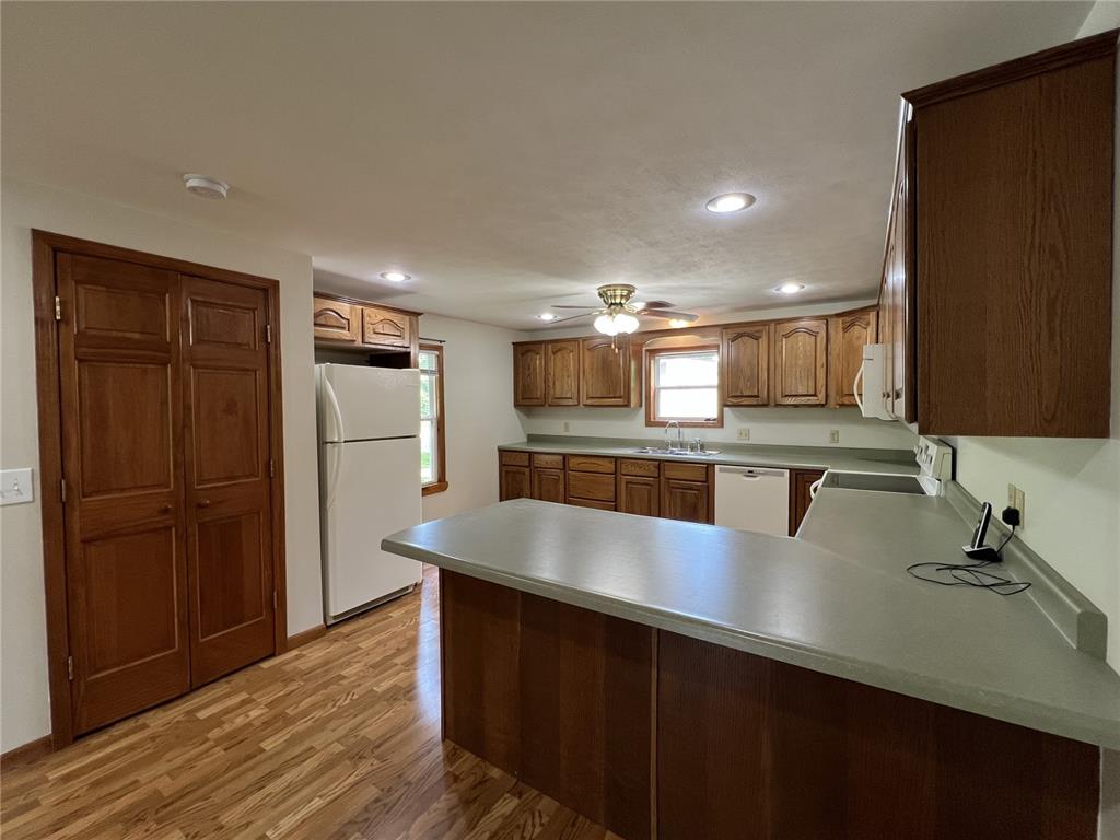15296 County Road 1050