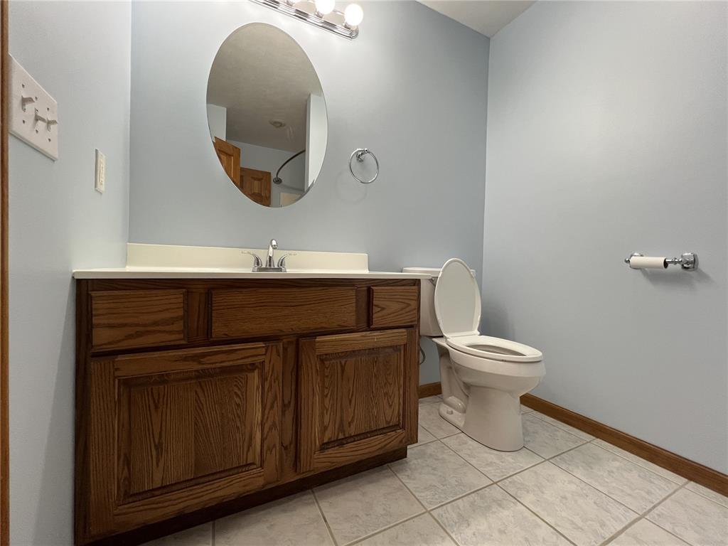15296 County Road 1050