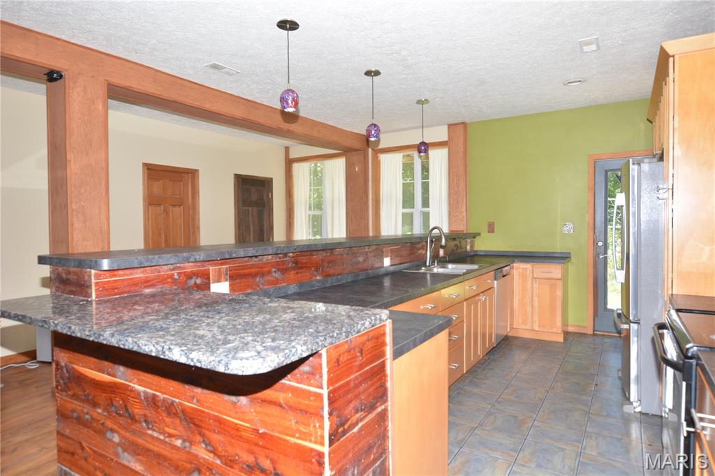 11370 County Road 5220