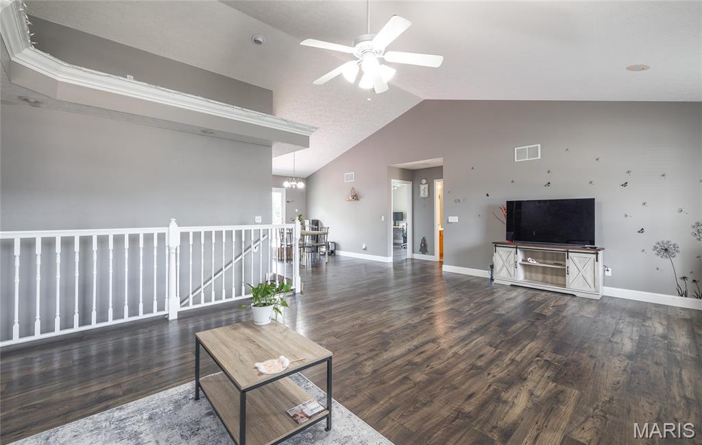 1503 Huntleigh Drive