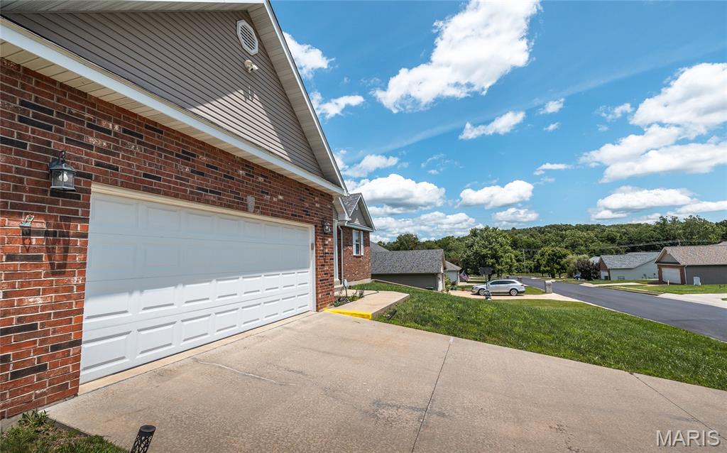 1503 Huntleigh Drive