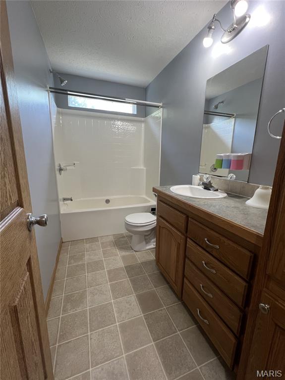 11010 County Road 8170