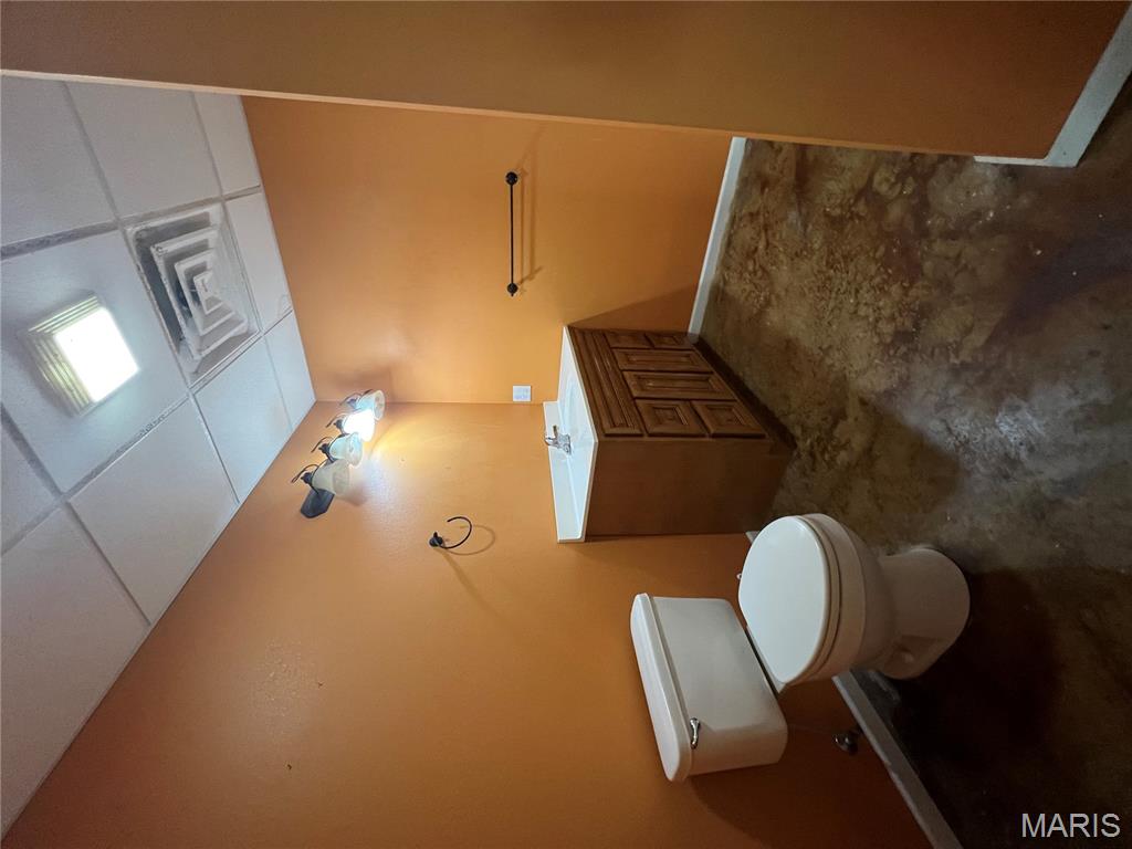 11010 County Road 8170