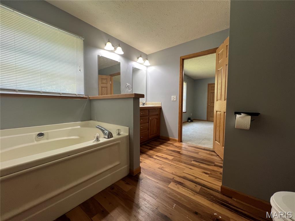 11010 County Road 8170