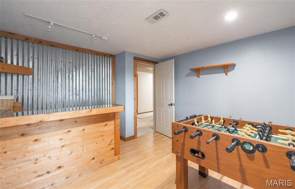 10075 County Road 2080
