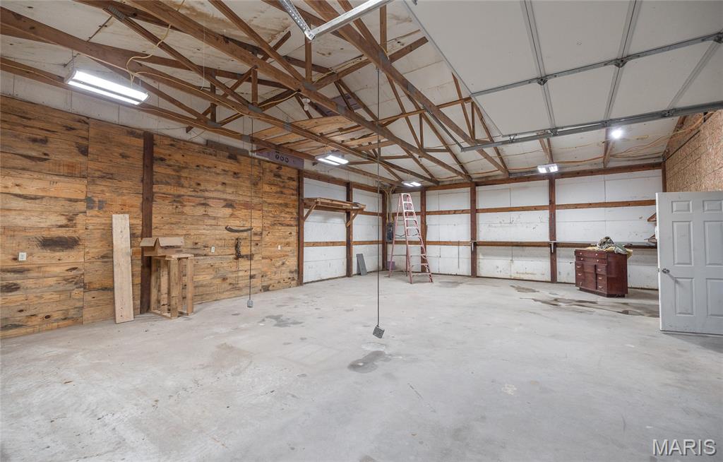10075 County Road 2080