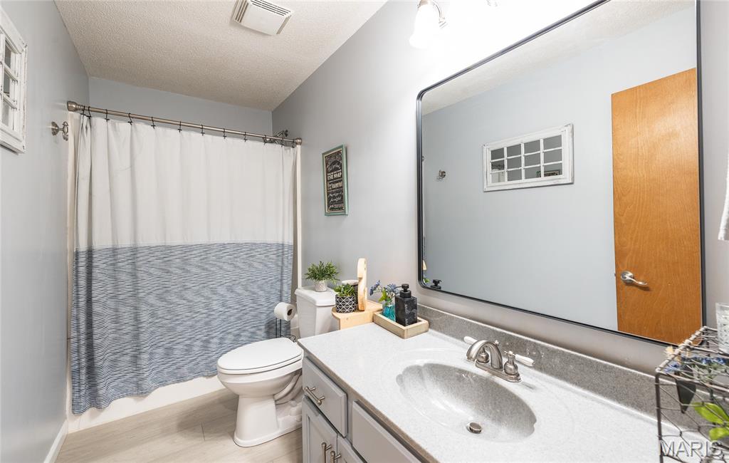 10075 County Road 2080