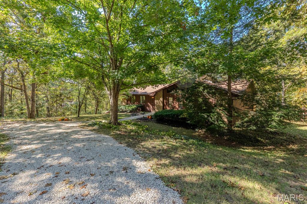 10235 County Road 3070