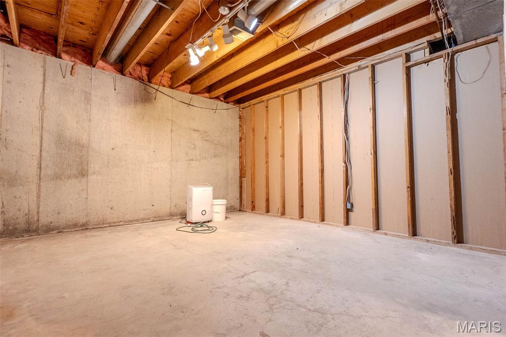 10235 County Road 3070
