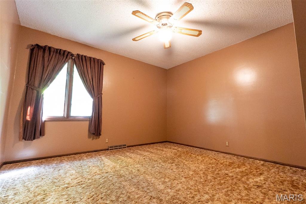 10235 County Road 3070