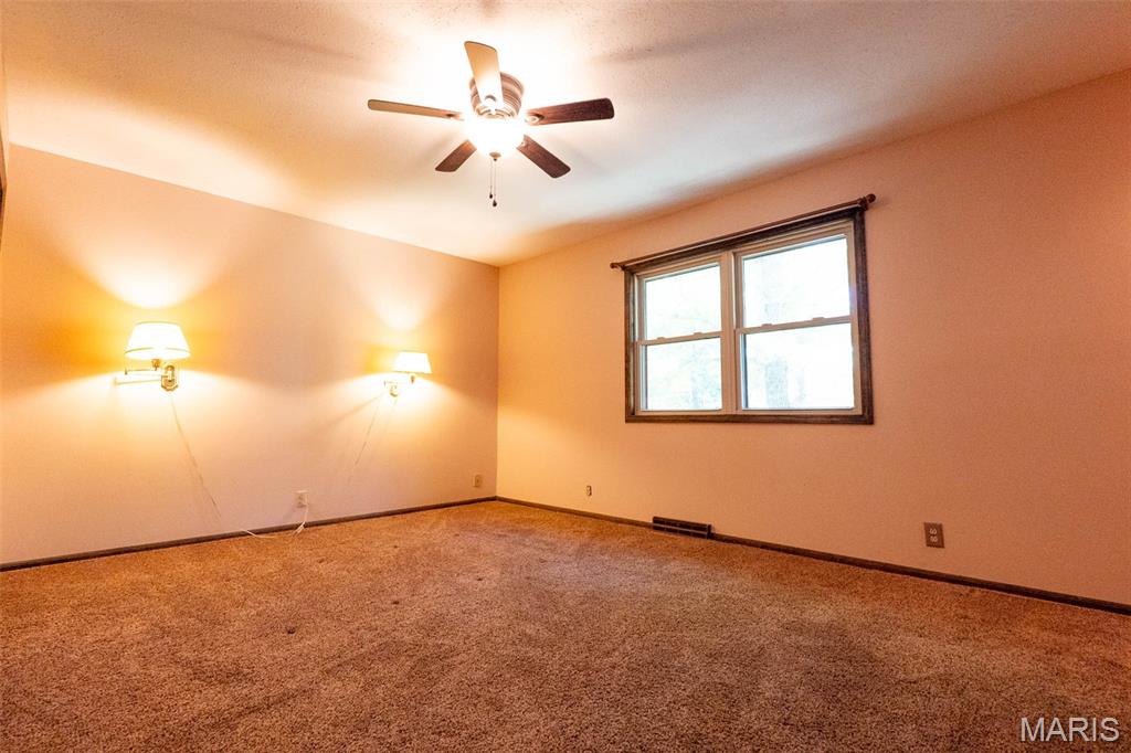10235 County Road 3070