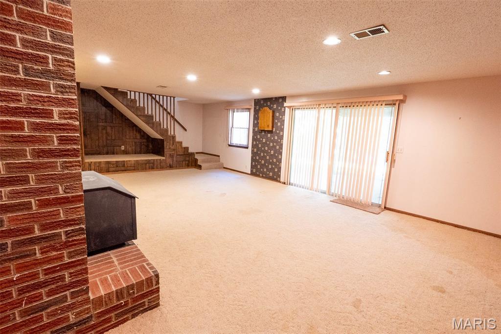 10235 County Road 3070