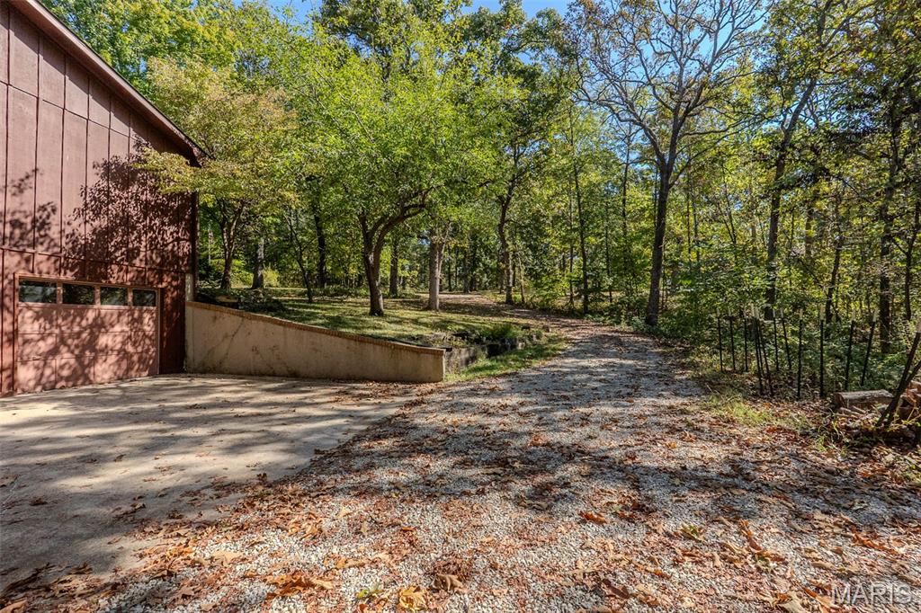 10235 County Road 3070