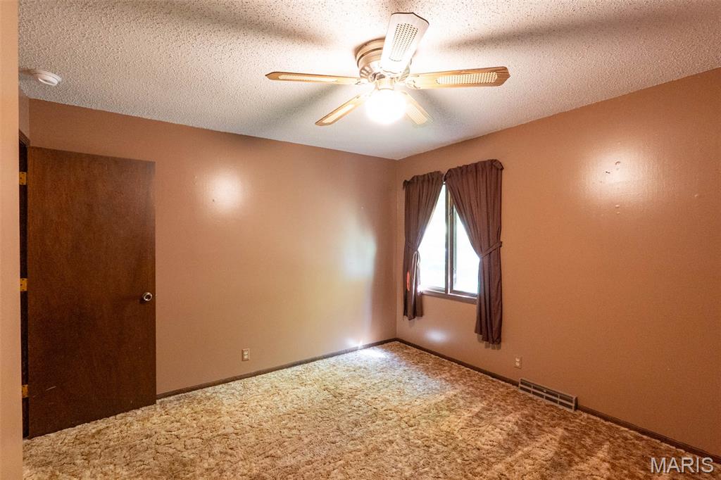 10235 County Road 3070