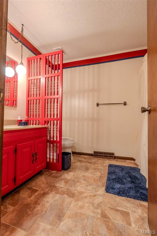 10235 County Road 3070
