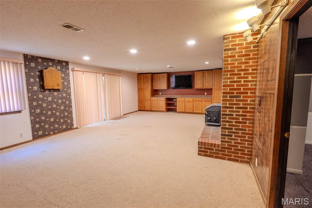 10235 County Road 3070