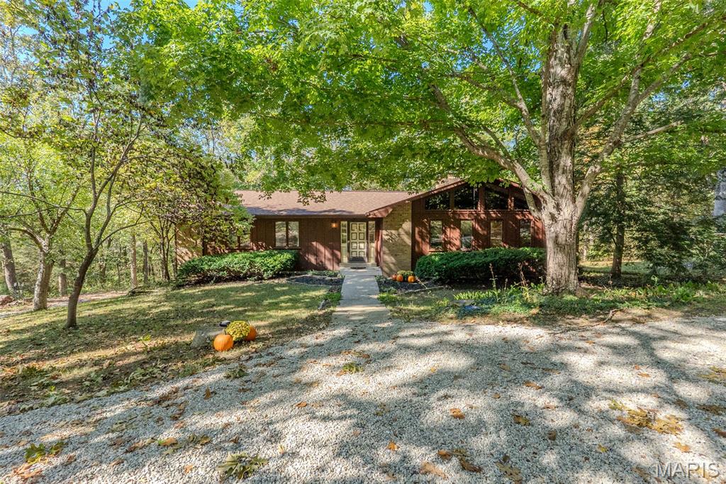 10235 County Road 3070