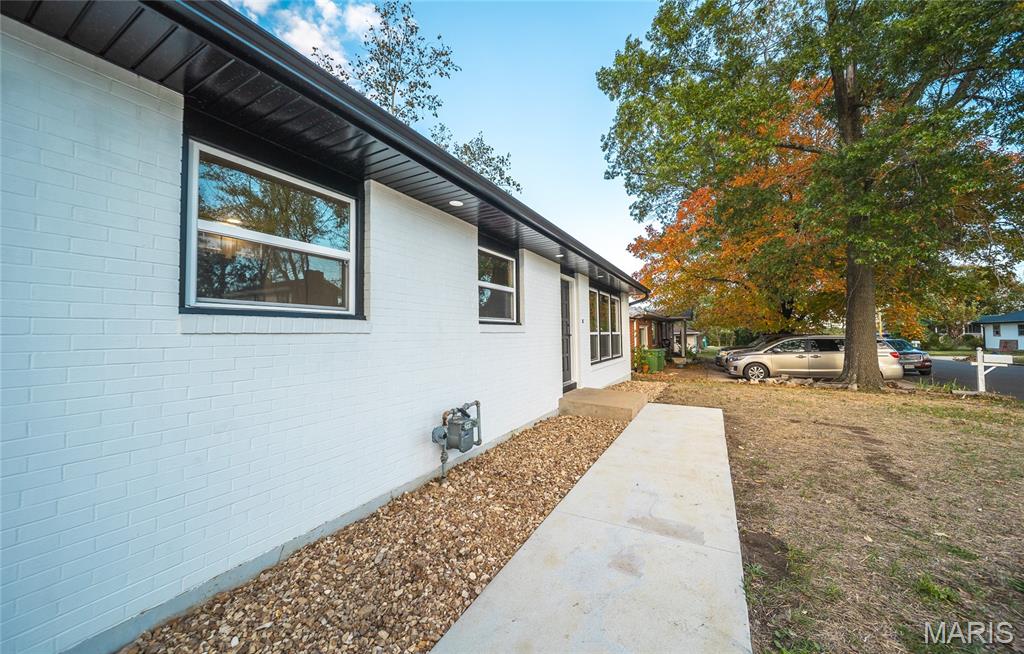 585 Basswood Drive