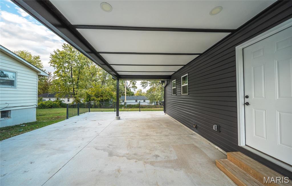 585 Basswood Drive