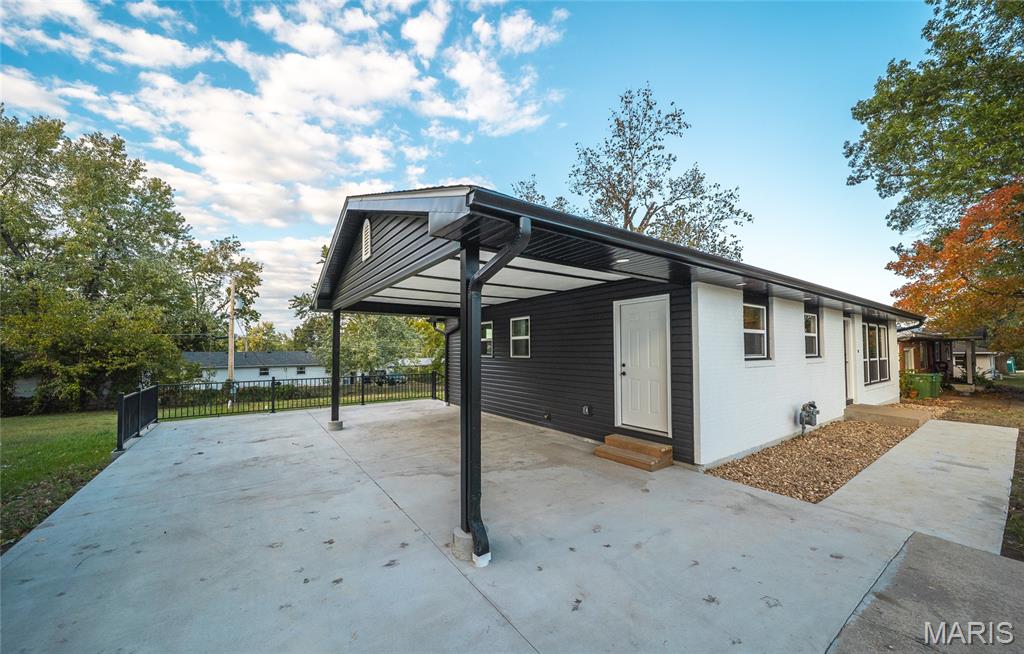 585 Basswood Drive