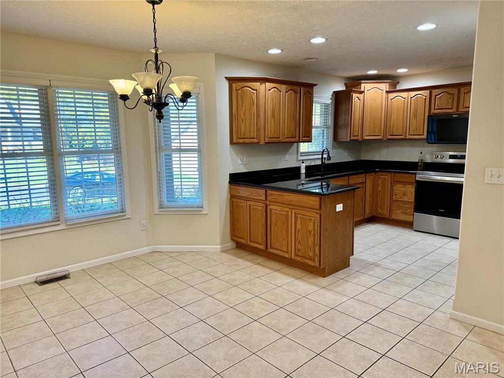 1416 Huntleigh Drive