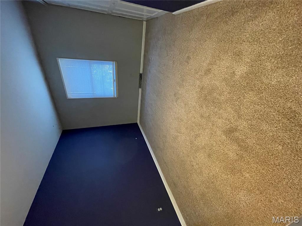 812 Cedar Hill Court
