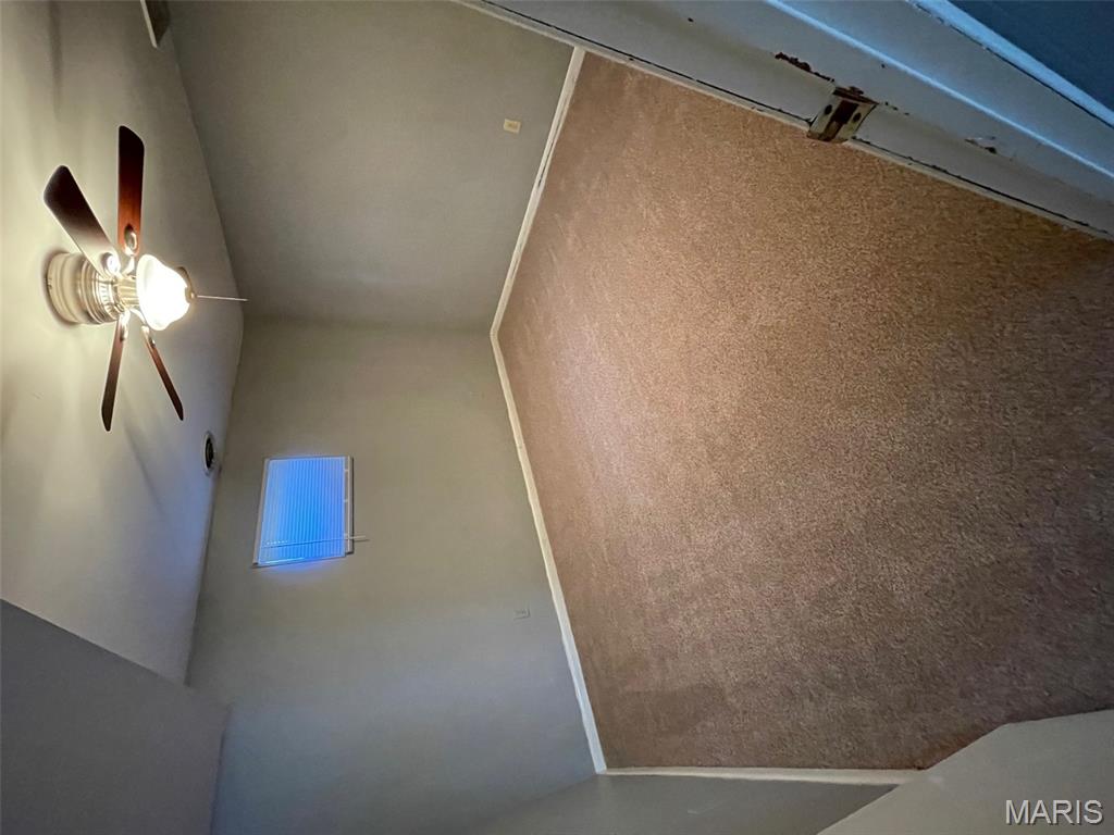 812 Cedar Hill Court