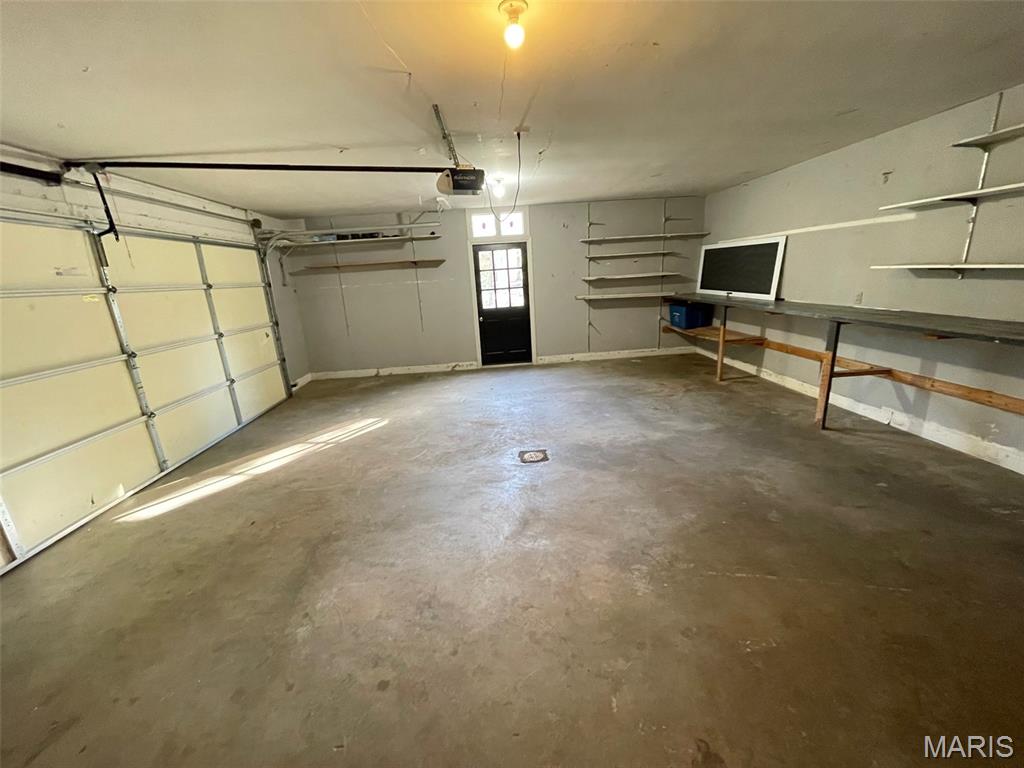 812 Cedar Hill Court