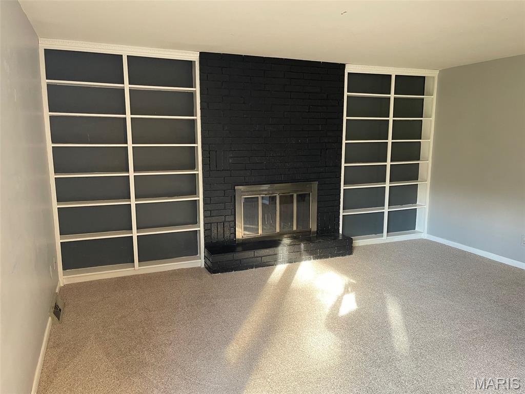 812 Cedar Hill Court