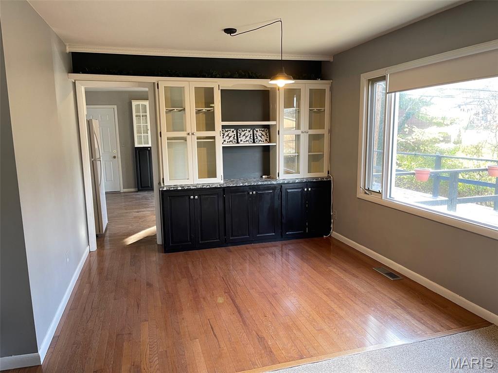 812 Cedar Hill Court