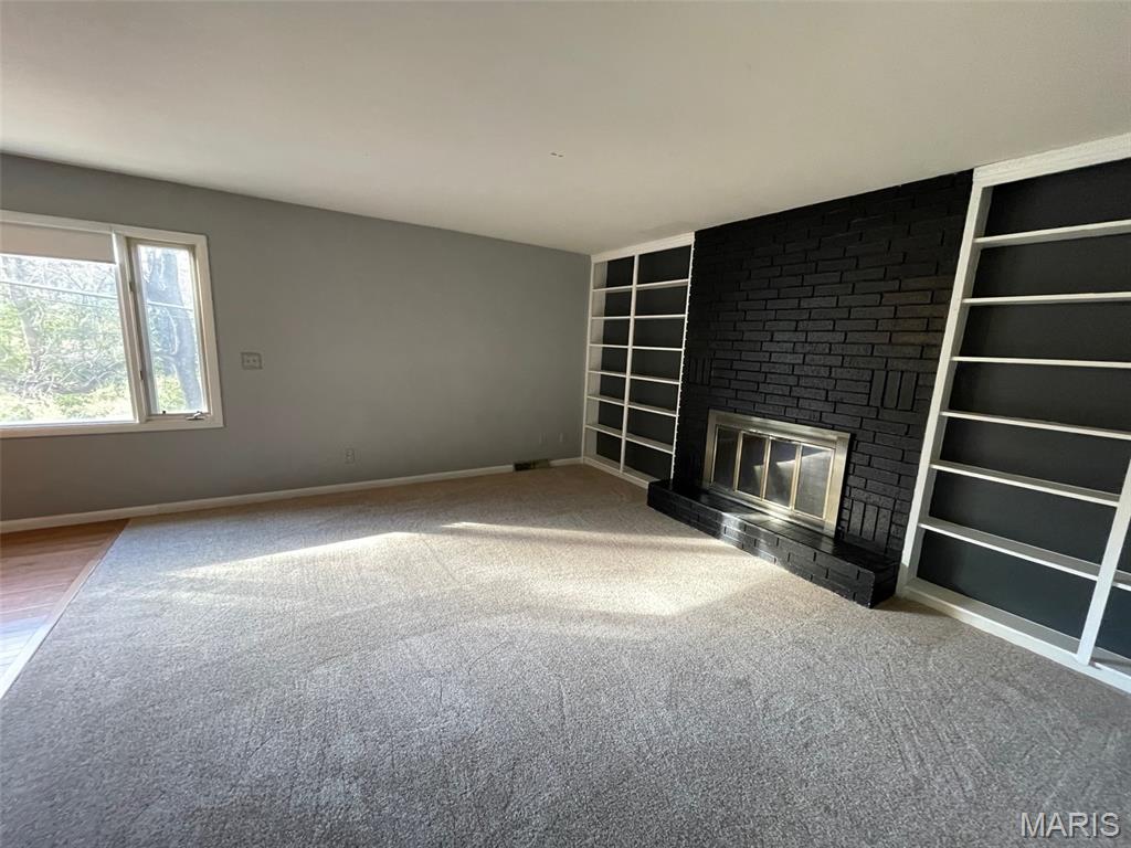 812 Cedar Hill Court