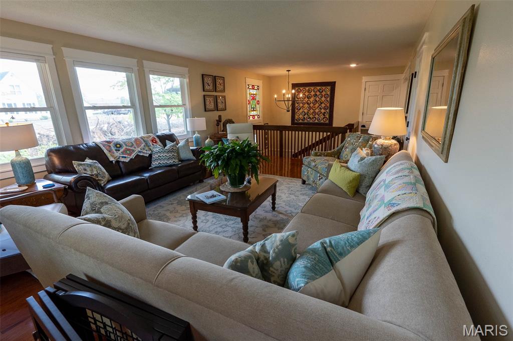 654 Holmes Lane