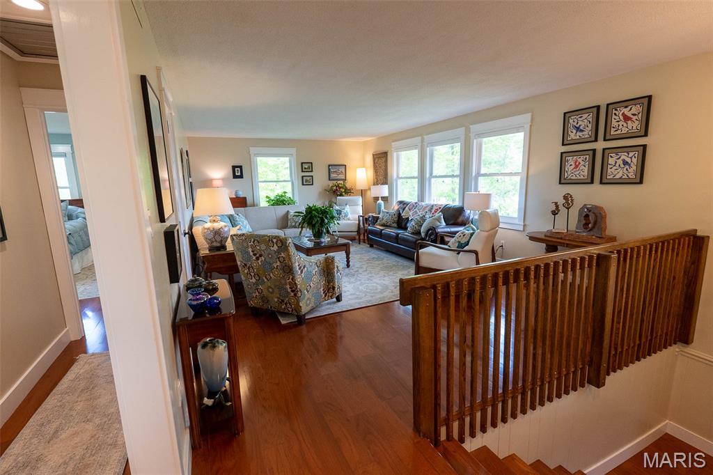 654 Holmes Lane