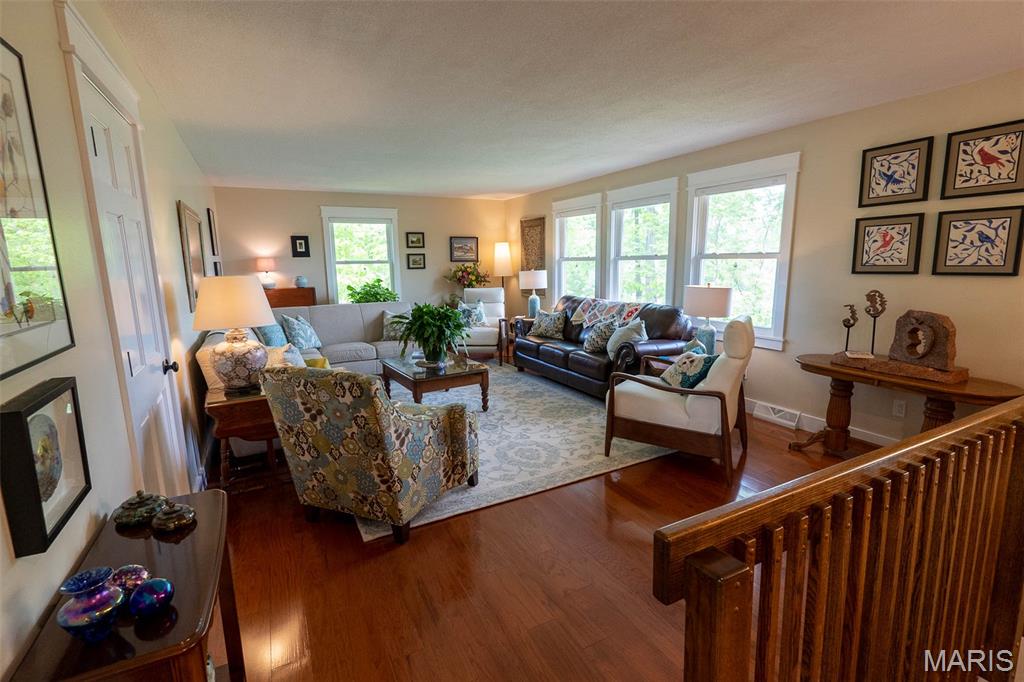 654 Holmes Lane