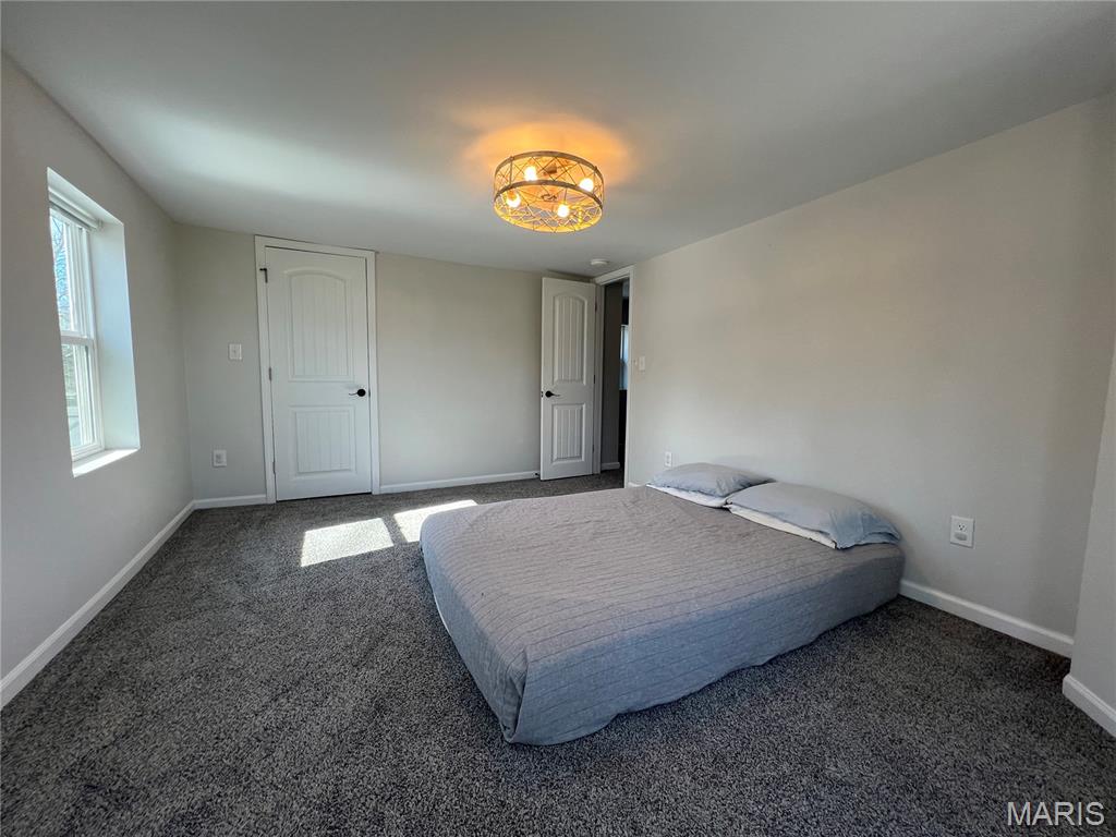 300 S Bourbeuse Street