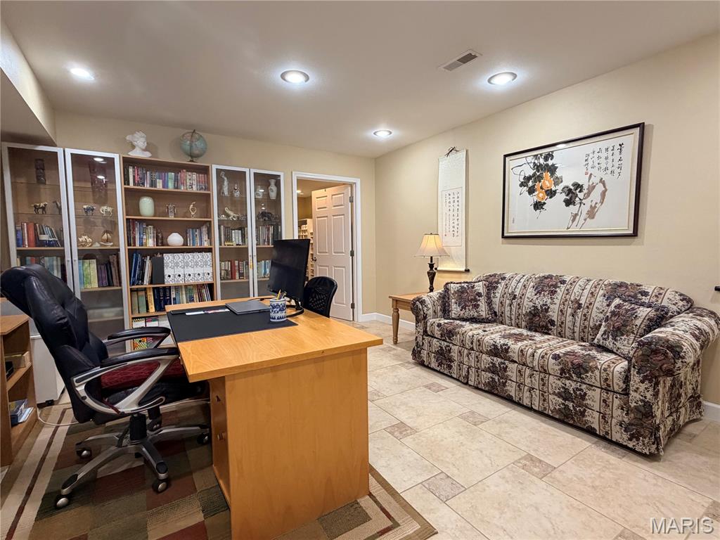11942 Cedar Side Circle
