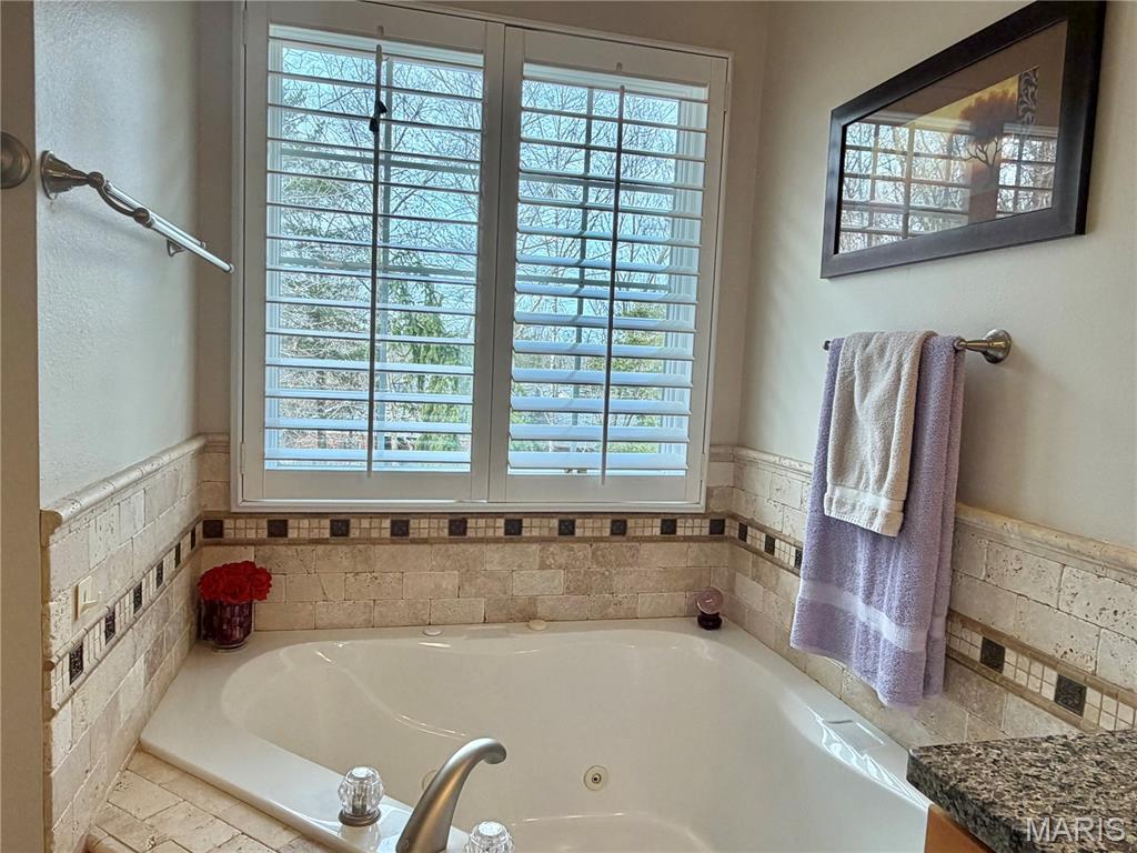 11942 Cedar Side Circle