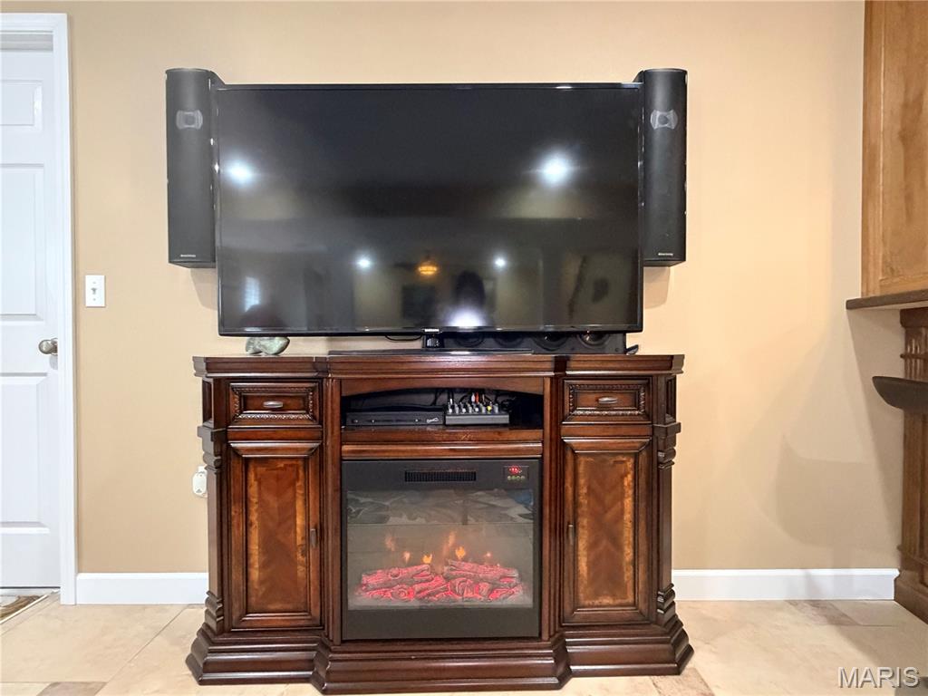 11942 Cedar Side Circle