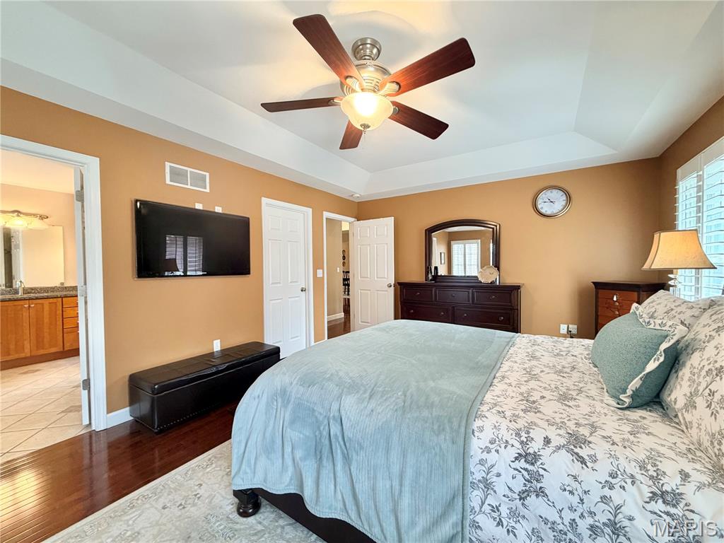 11942 Cedar Side Circle