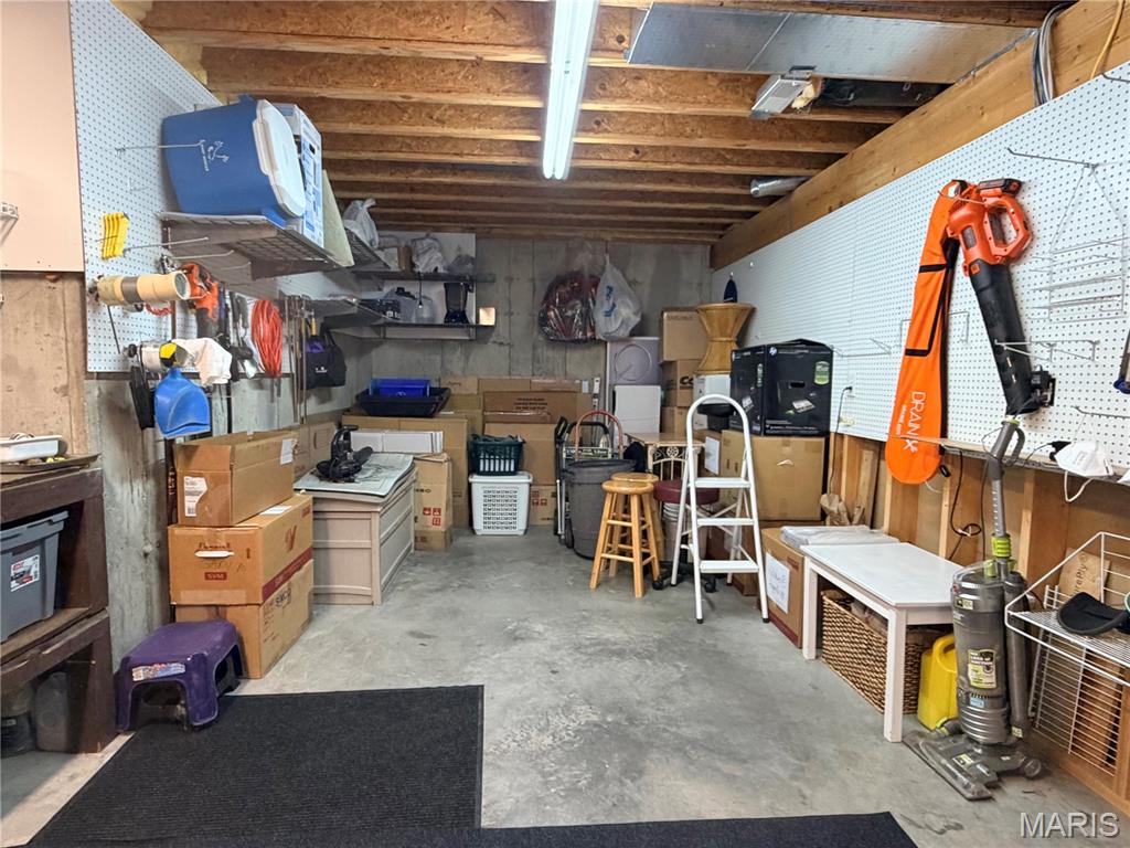 11942 Cedar Side Circle