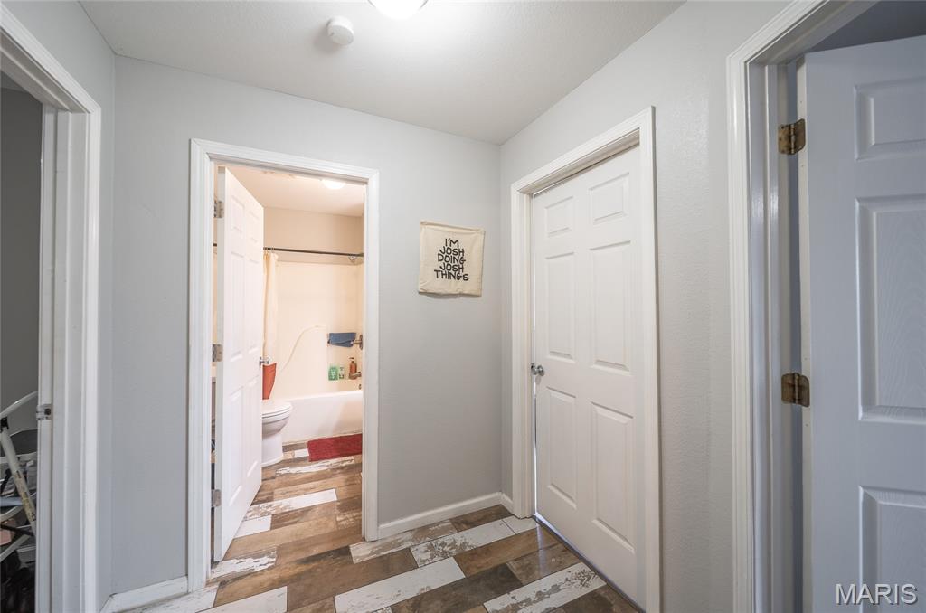 10582 County Road 3060